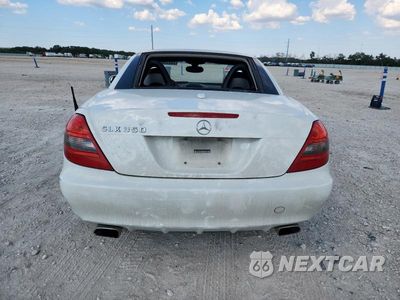 Zdjęcie 6 z 13 samochodu: 2009 MERCEDES-BENZ SLK 350 VIN:WDBWK58F19F190636 - miniatura