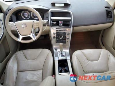 Zdjęcie 8 z 14 samochodu: 2011 VOLVO XC60 T6 VIN:YV4902DZ9B2150351 - miniatura