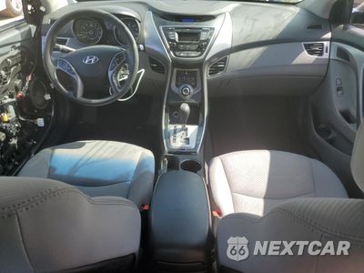 Zdjęcie 8 z 13 samochodu: 2013 HYUNDAI ELANTRA GLS VIN:5NPDH4AE0DH448114 - miniatura