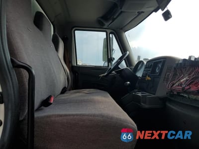 Zdjęcie 11 z 13 samochodu: 2015 INTERNATIONAL 4000 4300 - TRUCKS VIN:1HTMMMML1FH722575 - miniatura