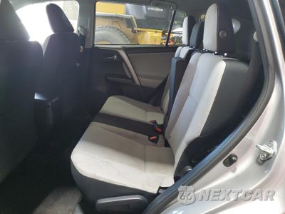 Zdjęcie 11 z 16 samochodu: 2017 TOYOTA RAV4 XLE VIN:2T3RFREV1HW567050 - miniatura