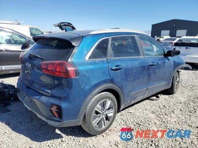 Trzecie zdjęcie samochodu z tyłu: 2022 KIA NIRO LXS VIN:KNDCB3LC6N5549534 - miniatura