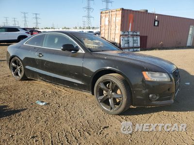 Czwarte zdjęcie samochodu z boku: 2012 AUDI A5 PREMIUM PLUS VIN:WAULFAFRXCA039200 - miniatura