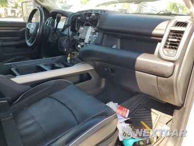 Zdjęcie 8 z 13 samochodu: 2023 RAM 2500 LARAMIE VIN:3C6UR5FL3PG532653 - miniatura