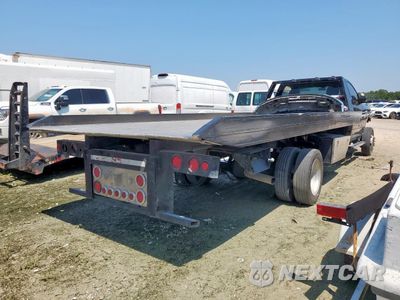 Trzecie zdjęcie samochodu z tyłu: 2021 RAM 5500 VIN:3C7WRMDL8MG547291 - miniatura