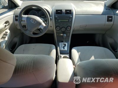 Zdjęcie 8 z 12 samochodu: 2010 TOYOTA COROLLA BASE VIN:2T1BU4EE2AC320050 - miniatura