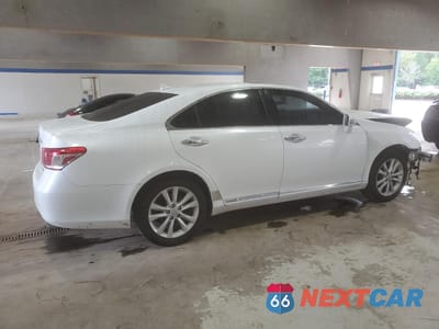 Trzecie zdjęcie samochodu z tyłu: 2011 LEXUS ES 350 VIN:JTHBK1EG7B2436722 - miniatura