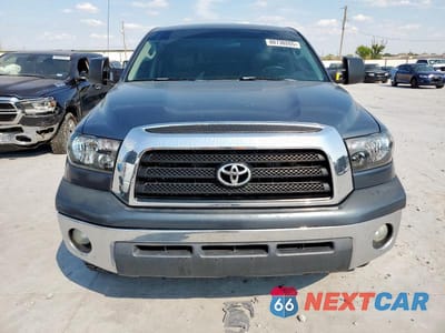 Piąte zdjęcie samochodu w środku: 2008 TOYOTA TUNDRA SR5 VIN:5TFDV54118X035541 - miniatura