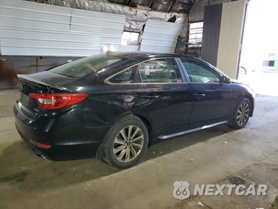Trzecie zdjęcie samochodu z tyłu: 2017 HYUNDAI SONATA SPORT VIN:5NPE34AF4HH554275 - miniatura
