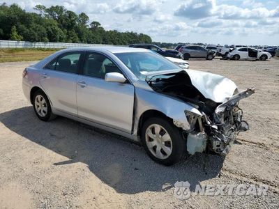 Czwarte zdjęcie samochodu z boku: 2008 TOYOTA CAMRY CE VIN:4T1BE46K28U242024 - miniatura