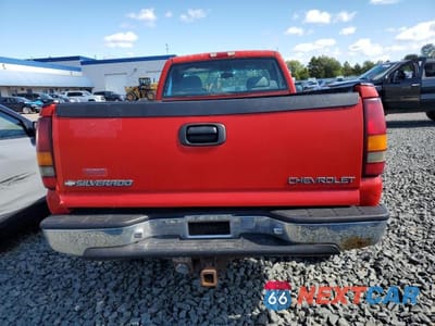 Zdjęcie 6 z 12 samochodu: 2001 CHEVROLET SILVERADO K2500 HEAVY DUTY VIN:1GCHK24G21E205596 - miniatura