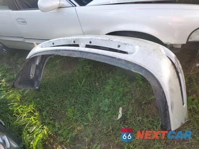 Zdjęcie 12 z 13 samochodu: 2004 BUICK PARK AVENUE VIN:1G4CW54K944101293 - miniatura