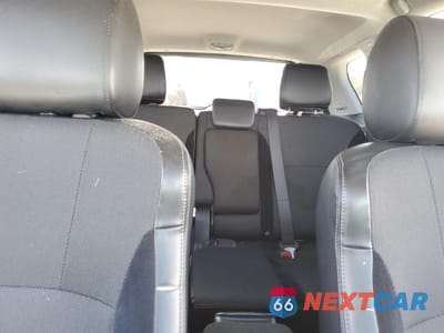 Zdjęcie 10 z 13 samochodu: 2011 MITSUBISHI OUTLANDER GT VIN:JA4JT5AX9BU011167 - miniatura