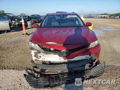Piąte zdjęcie samochodu w środku: 2018 TOYOTA CAMRY L VIN:4T1B11HK4JU526669 - miniatura