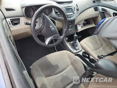 Zdjęcie 8 z 12 samochodu: 2016 HYUNDAI ELANTRA SE VIN:KMHDH4AE6GU477316 - miniatura