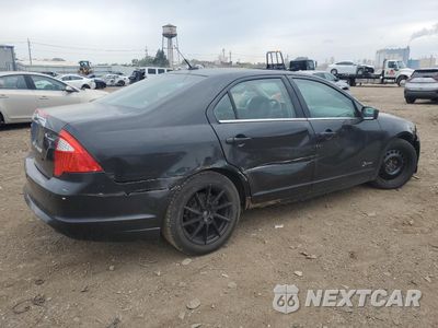 Trzecie zdjęcie samochodu z tyłu: 2010 FORD FUSION HYBRID VIN:3FADP0L32AR210447 - miniatura