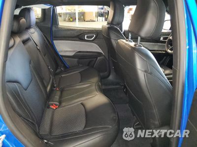 Zdjęcie 11 z 14 samochodu: 2024 JEEP COMPASS LATITUDE VIN:3C4NJDBN8RT114623 - miniatura