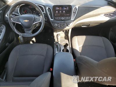Zdjęcie 8 z 13 samochodu: 2019 CHEVROLET MALIBU LS VIN:1G1ZB5ST4KF128420 - miniatura