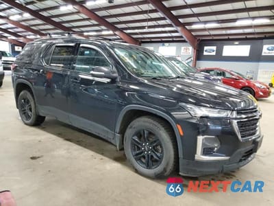 Czwarte zdjęcie samochodu z boku: 2023 CHEVROLET TRAVERSE LT VIN:1GNEVGKW4PJ213174 - miniatura