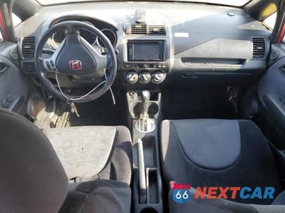 Zdjęcie 8 z 12 samochodu: 2008 HONDA FIT SPORT VIN:JHMGD38688S070602 - miniatura