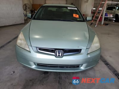 Piąte zdjęcie samochodu w środku: 2005 HONDA ACCORD LX VIN:JHMCM56425C001745 - miniatura