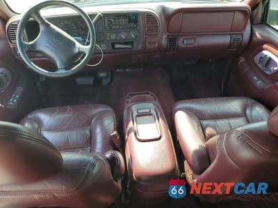 Zdjęcie 8 z 15 samochodu: 1997 CHEVROLET TAHOE K1500 VIN:1GNEK13R0VJ396682 - miniatura