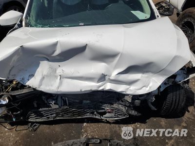 Zdjęcie 11 z 12 samochodu: 2018 NISSAN SENTRA S VIN:3N1AB7AP9JY252438 - miniatura