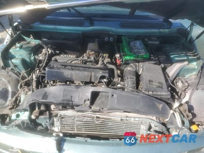 Zdjęcie 11 z 12 samochodu: 2002 MINI COOPER VIN:WMWRC33442TE12938 - miniatura