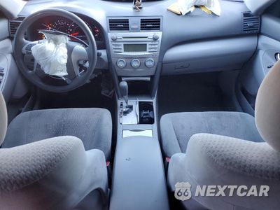Zdjęcie 8 z 13 samochodu: 2010 TOYOTA CAMRY BASE VIN:JTNBF3EK7A3003671 - miniatura