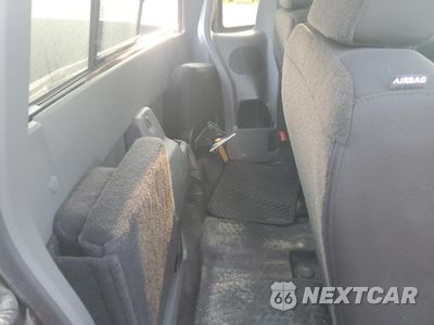 Zdjęcie 10 z 12 samochodu: 2010 FORD RANGER SUPER CAB VIN:1FTLR4FE7APA70701 - miniatura