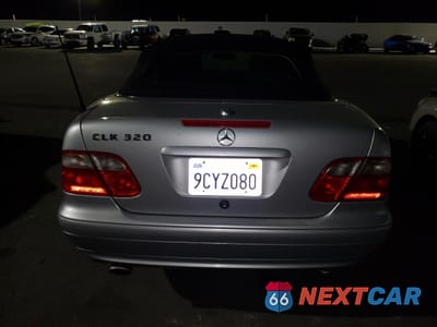 Zdjęcie 6 z 12 samochodu: 2003 MERCEDES-BENZ CLK 320 VIN:WDBLK65G23T143243 - miniatura