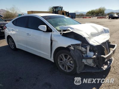 Czwarte zdjęcie samochodu z boku: 2018 HYUNDAI ELANTRA SEL VIN:5NPD84LFXJH346210 - miniatura