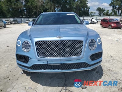 Piąte zdjęcie samochodu w środku: 2017 BENTLEY BENTAYGA VIN:SJAAC2ZV2HC014788 - miniatura