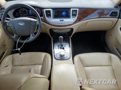 Zdjęcie 8 z 14 samochodu: 2009 HYUNDAI GENESIS 3.8L VIN:KMHGC46E79U026404 - miniatura