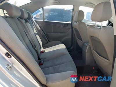 Zdjęcie 10 z 12 samochodu: 2010 HYUNDAI SONATA GLS VIN:5NPET4AC9AH624056 - miniatura