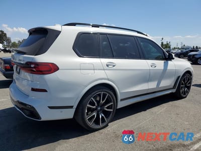 Trzecie zdjęcie samochodu z tyłu: 2020 BMW X7 XDRIVE40I VIN:5UXCW2C08L9C11323 - miniatura