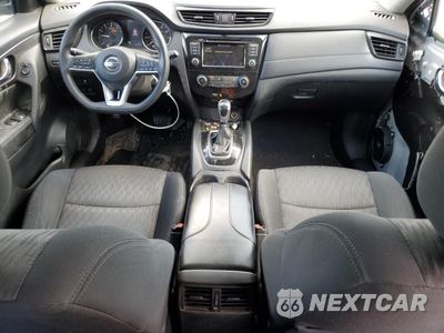 Zdjęcie 8 z 13 samochodu: 2018 NISSAN ROGUE S VIN:5N1AT2MT8JC784175 - miniatura