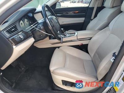 Zdjęcie 7 z 12 samochodu: 2012 BMW 750 LXI VIN:WBAKC8C59CC436562 - miniatura