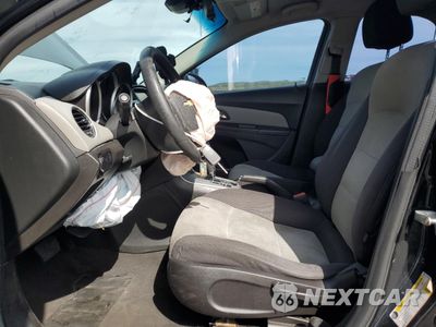 Zdjęcie 7 z 14 samochodu: 2013 CHEVROLET VOLT VIN:1G1RH6E41DU127006 - miniatura