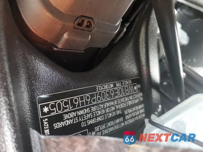 Zdjęcie 9 z 10 samochodu: 2023 BMW S 1000 RR VIN:WB10E6309P6H61505 - miniatura