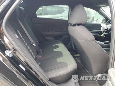 Zdjęcie 10 z 14 samochodu: 2025 HYUNDAI ELANTRA SEL SPORT VIN:KMHLM4DG5SU049251 - miniatura