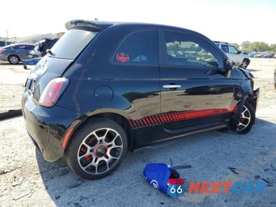 Trzecie zdjęcie samochodu z tyłu: 2015 FIAT 500 SPORT VIN:3C3CFFHH0FT594386 - miniatura