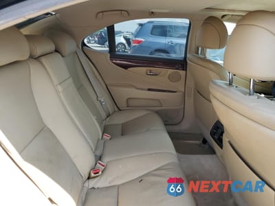 Zdjęcie 10 z 15 samochodu: 2008 LEXUS LS 460 VIN:JTHBL46F685062258 - miniatura