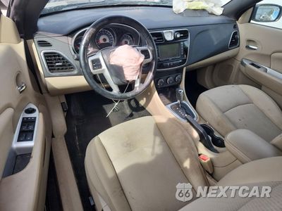 Zdjęcie 8 z 14 samochodu: 2011 CHRYSLER 200 TOURING VIN:1C3BC2EG3BN583384 - miniatura