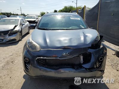 Piąte zdjęcie samochodu w środku: 2017 KIA SPORTAGE LX VIN:KNDPMCAC4H7047306 - miniatura