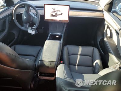 Zdjęcie 8 z 15 samochodu: 2024 TESLA MODEL Y VIN:7SAYGDEE4RF158417 - miniatura