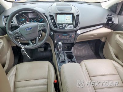 Zdjęcie 8 z 15 samochodu: 2019 FORD ESCAPE TITANIUM VIN:1FMCU0J9XKUB57251 - miniatura