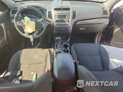 Zdjęcie 8 z 14 samochodu: 2013 INFINITI G37 SPORT VIN:JN1CV6FE1DM770343 - miniatura