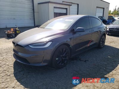 2022 TESLA MODEL X 7SAXCBE55NF335370 - główne zdjęcie licytacji z USA - miniatura
