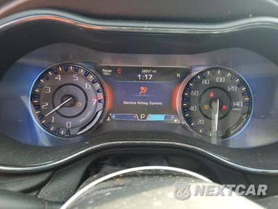 Zdjęcie 9 z 13 samochodu: 2016 CHRYSLER 200 S VIN:1C3CCCDG0GN163200 - miniatura